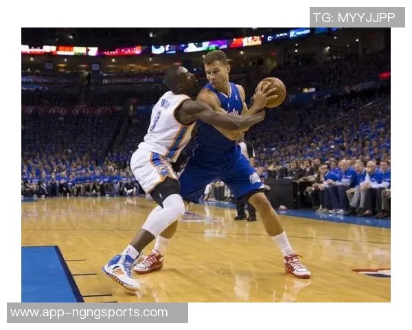 克拉克斯顿表现出色两双数据助力球队赢得胜利贡献10分11篮板3助攻2盖帽